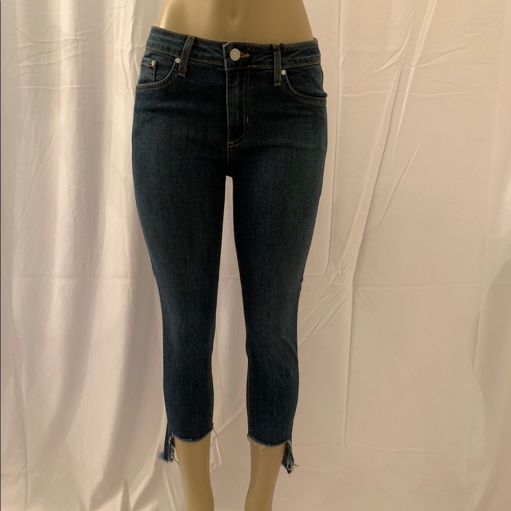 Distressed Hem Denim Capri